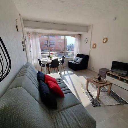 Appt Cosy Hypercentre 2-3p Апартаменти *