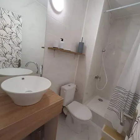 Апартаменти Appt Cosy Hypercentre 2-3p *